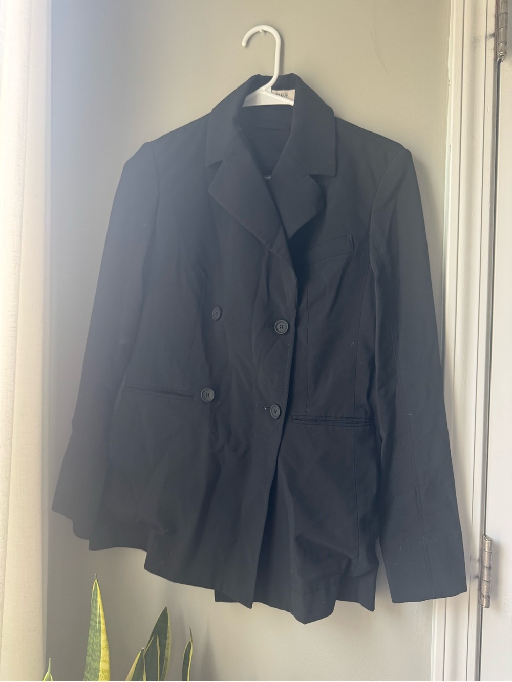 MM LAFLEUR Petite Blazer Suit Jacket size 0 Petite Black